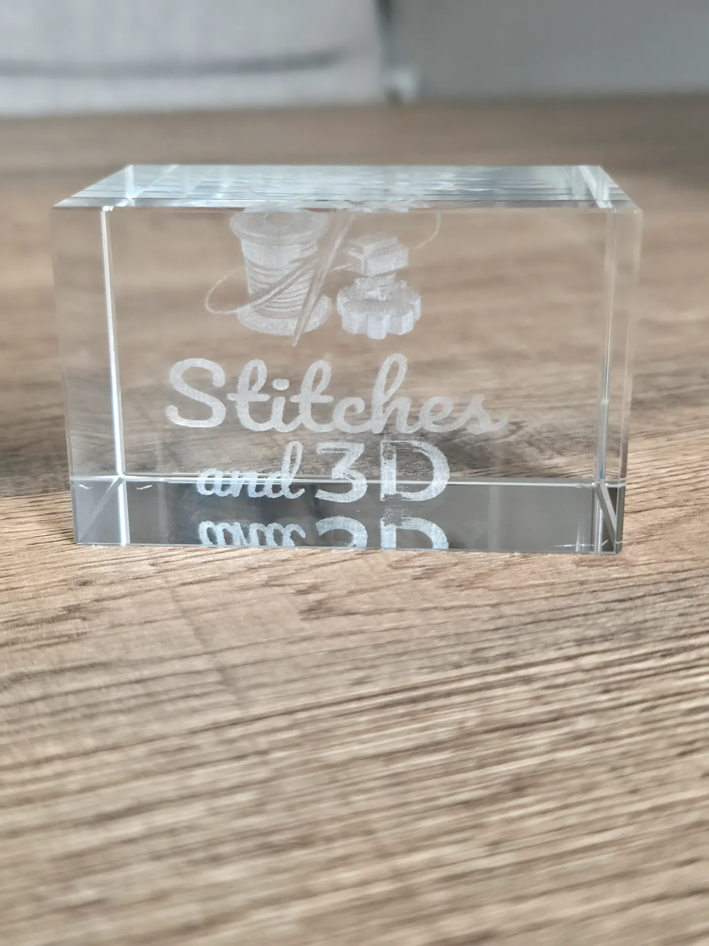 Bloc en verre avec photos gravé (Non)